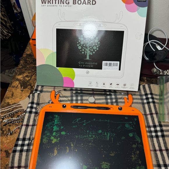 LCD WRITING BOARD 13.5 lcd Display New - Picture 2 of 7